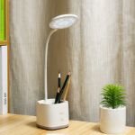 YAGE T109 Rechargeable USB Touch Table Lamp